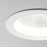 LED Downlight met reflector - sfeerfoto - close up