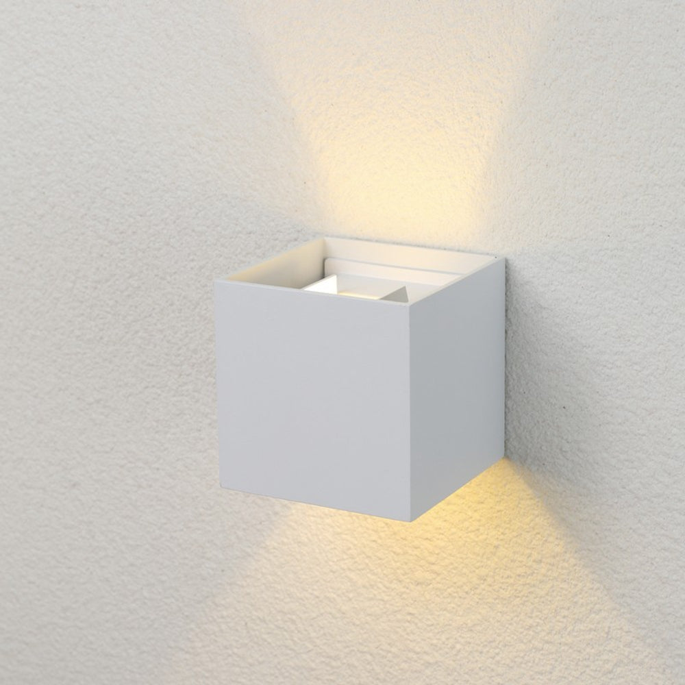 LED Cube Wandlamp 6W | DIMBAAR | IP65 | WIT | 3000K - Warm wit